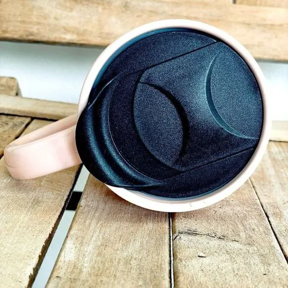 NWT Gorgeous Hello Kitty Pink Striped Glossy Ceramic Tall Travel Mug with lid - Picture 6 of 16